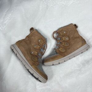 Sorel Tan Winter Boots